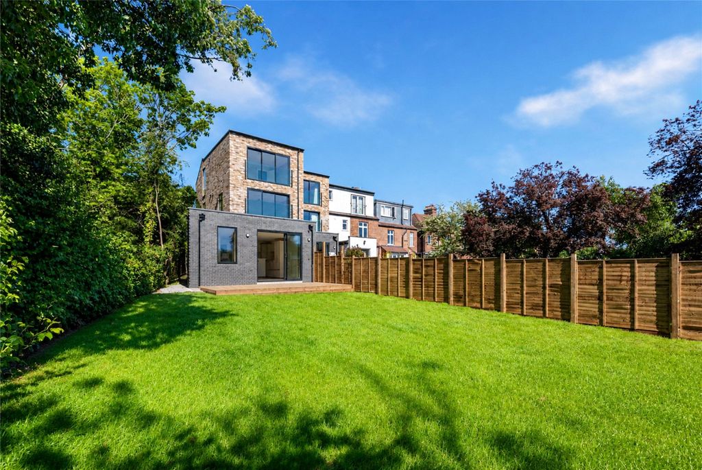 Property photo 1 of 23 Picture No. 51