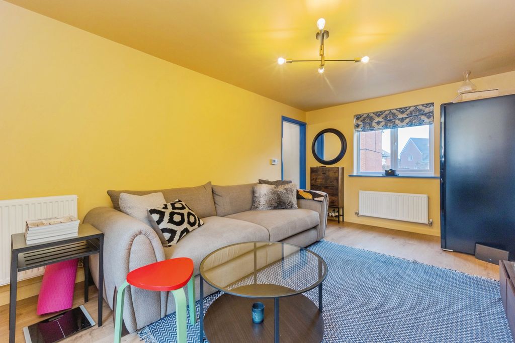 Property photo 3 of 15 Living Room