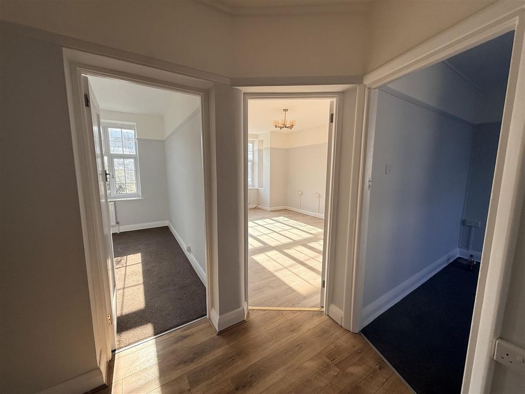Property photo 2 of 12 Img_6584.Jpeg