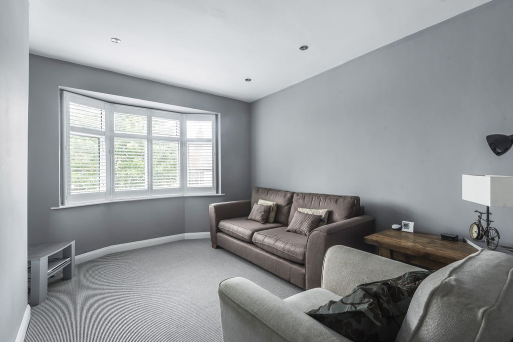 Property photo 3 of 6 617109 (2)