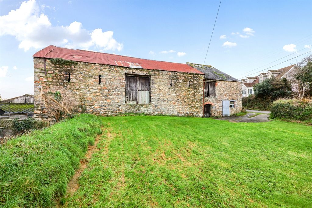 Property photo 2 of 13 Picture No. 19