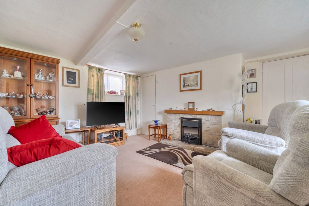 Property photo 3 of 15 3 - Picture No. 03