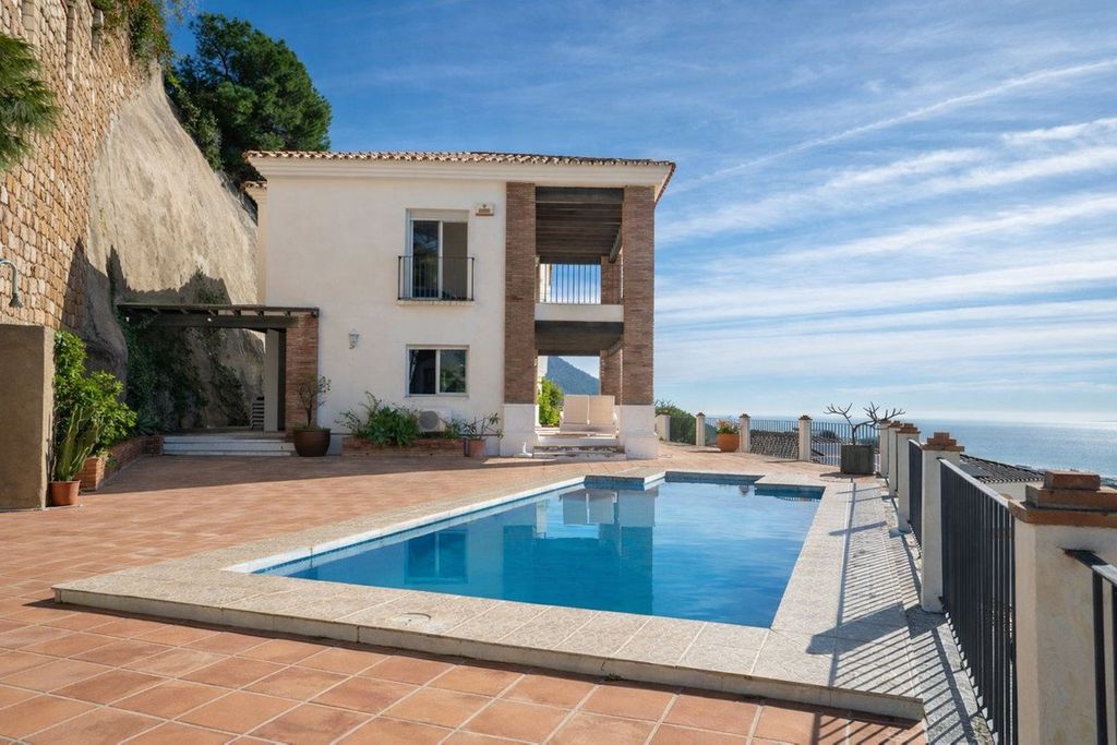 Property photo 1 of 25 Villa, Mijas