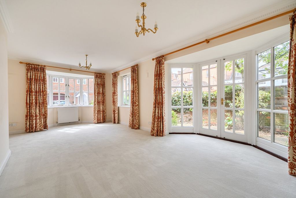 Property photo 2 of 26 1448655-20-69E21E...