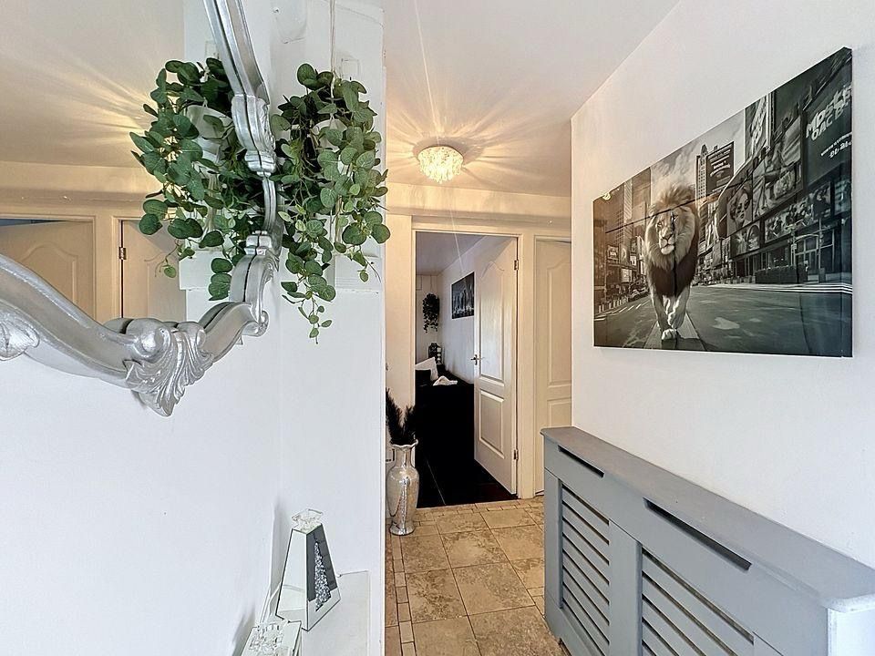 Property photo 3 of 11 5111013