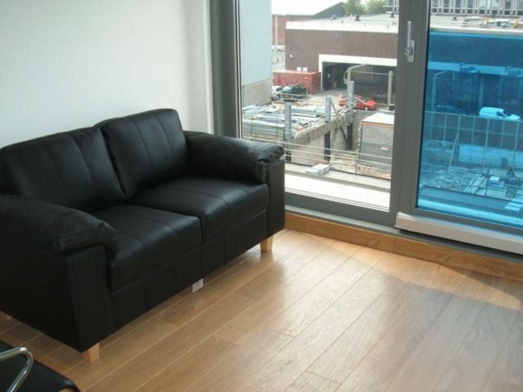Property photo 1 of 6