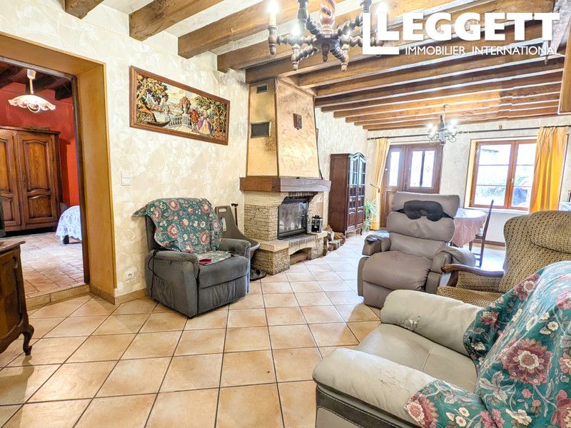 Property photo 2 of 10