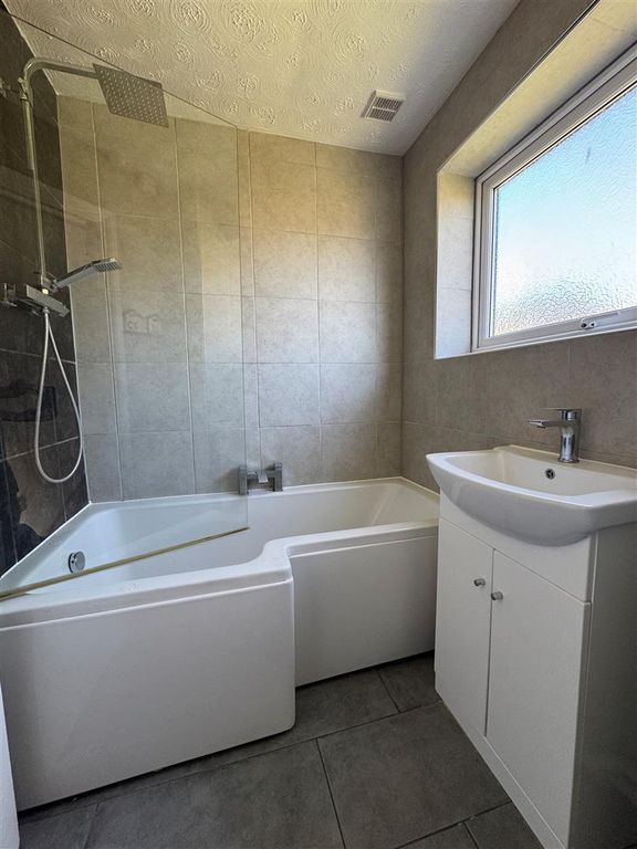 Property photo 3 of 6 Sd1.Jpg