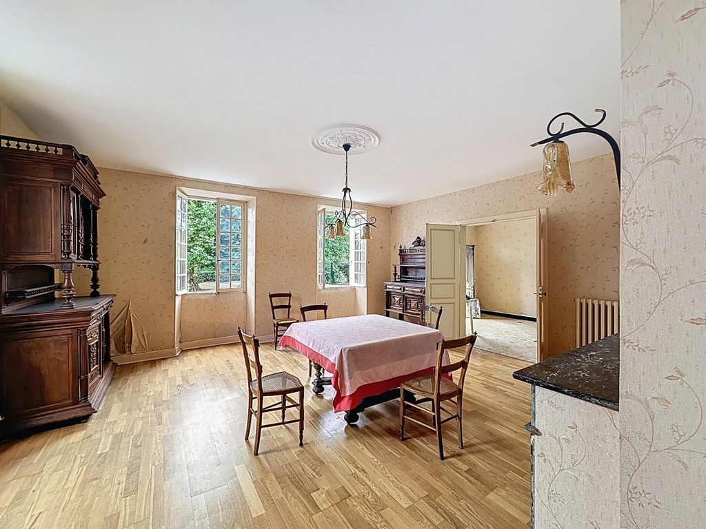 Property photo 3 of 26