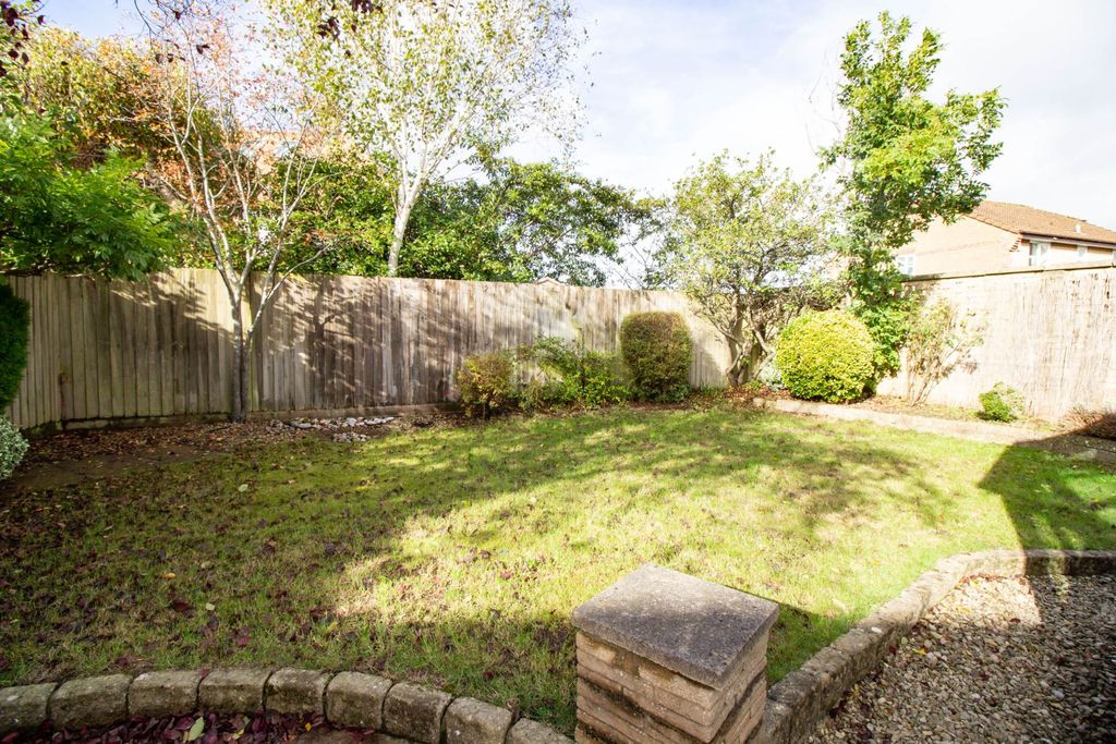 Property photo 3 of 19