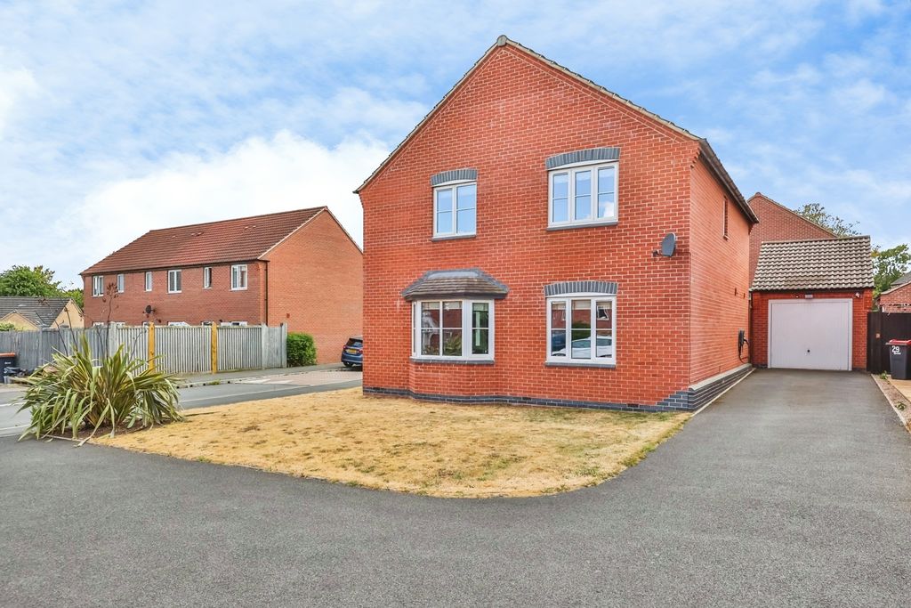Property photo 2 of 23 Pbox-Img.Jpg