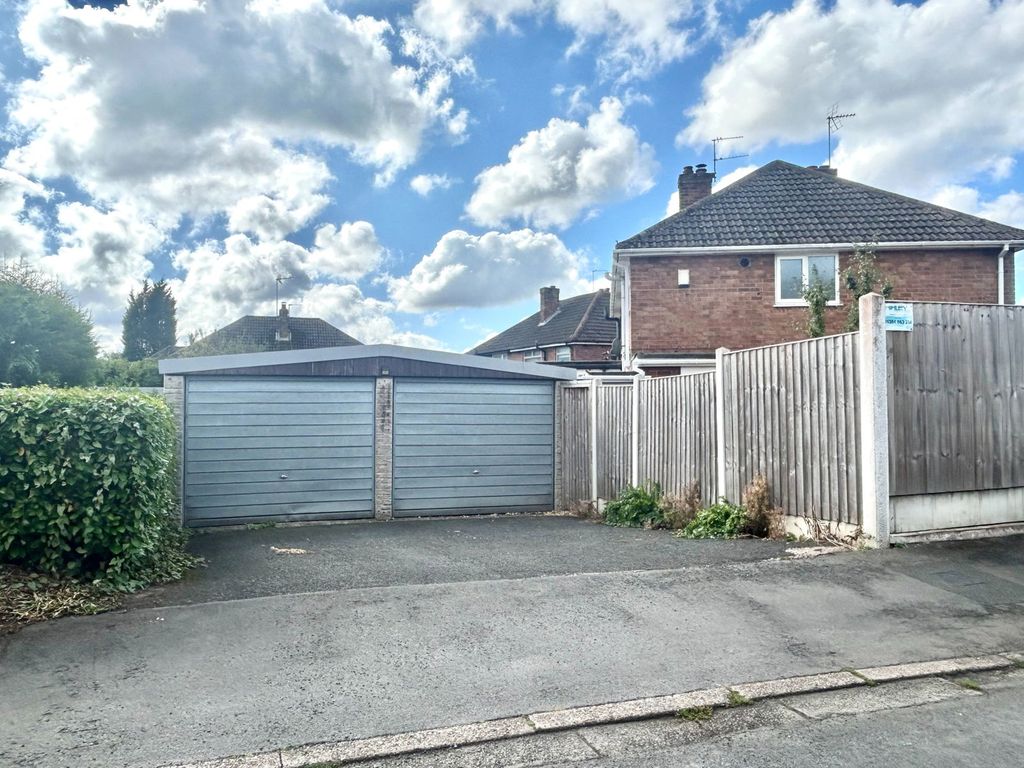 Property photo 2 of 22