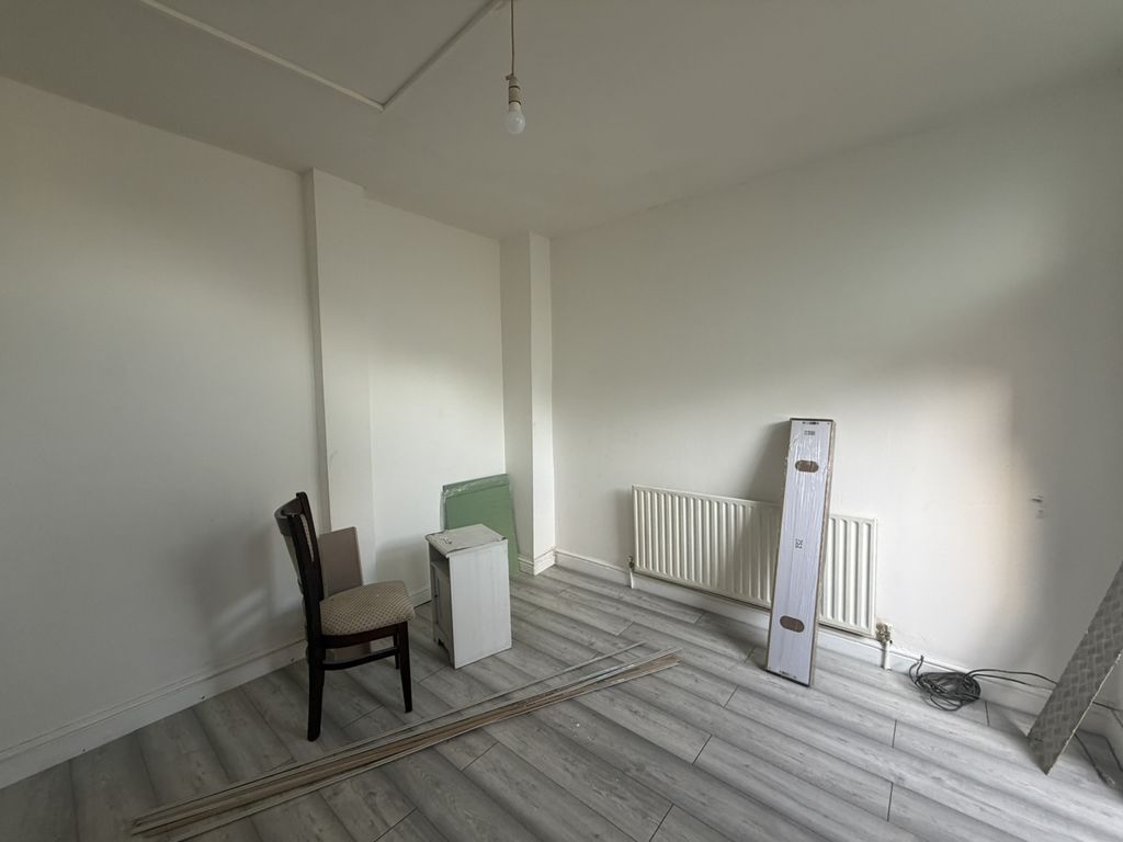 Property photo 1 of 1 Lansbury Drive, Hayes Ub4