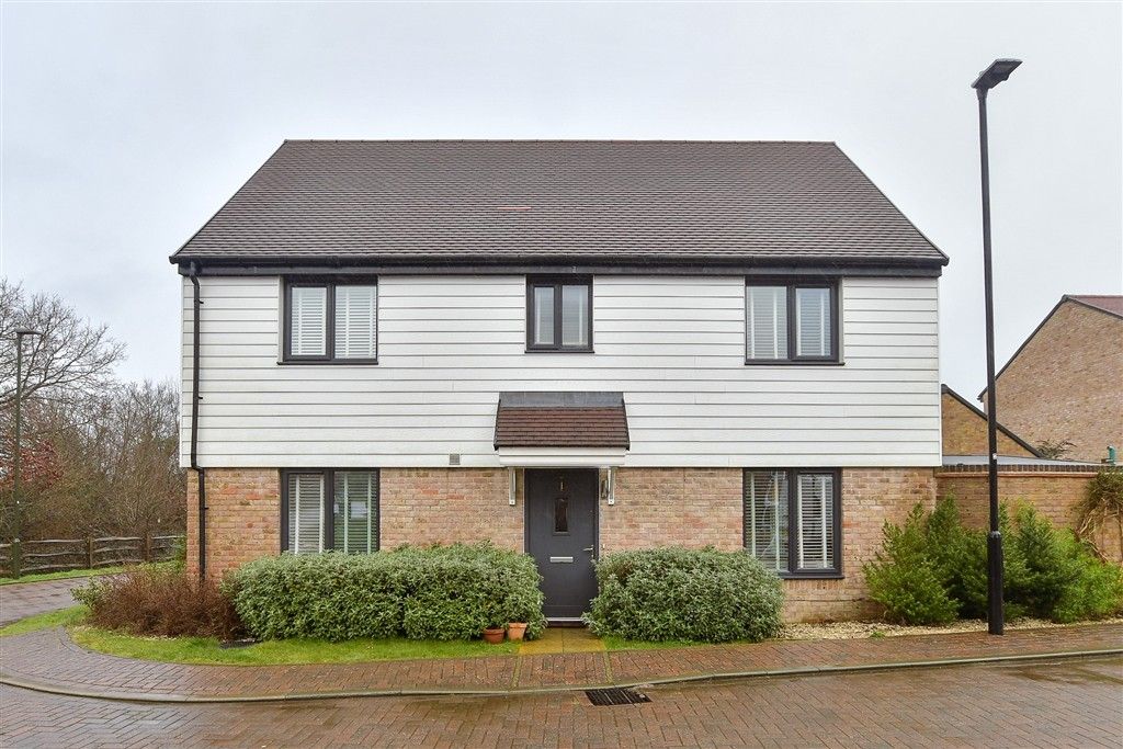 Property photo 1 of 17 External (Web).