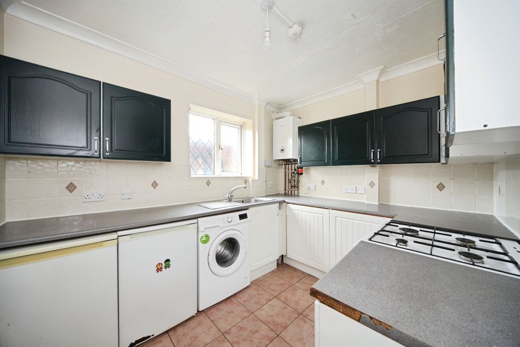 Property photo 3 of 16