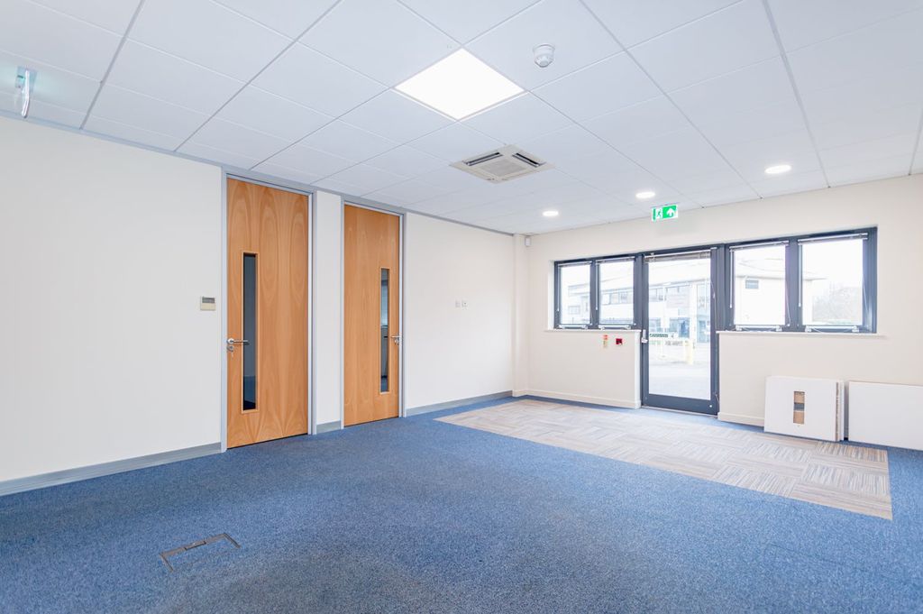 Property photo 3 of 6 38.Jpg