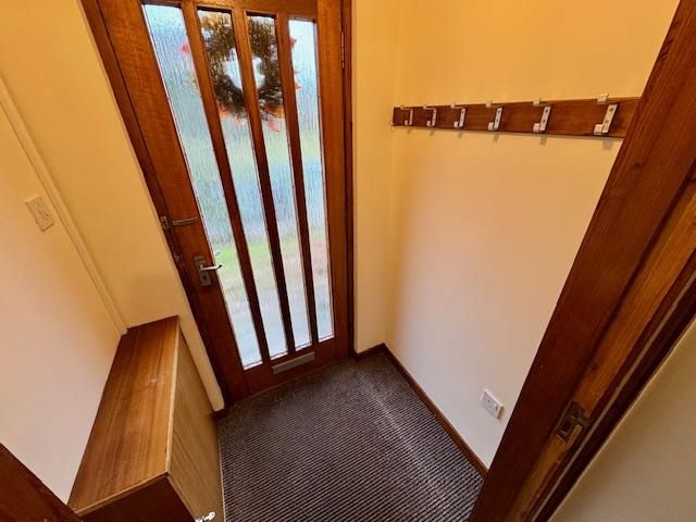 Property photo 3 of 33