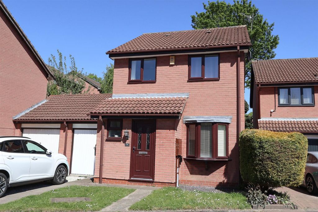 Property photo 1 of 20 Ea70A126-044c-4E93-B67c-Ae35E9228c9E-2.Jpg