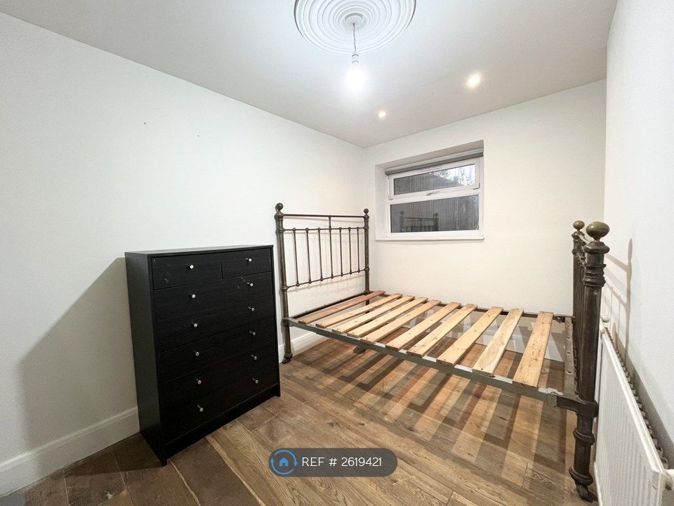 Property photo 2 of 7 Bedroom