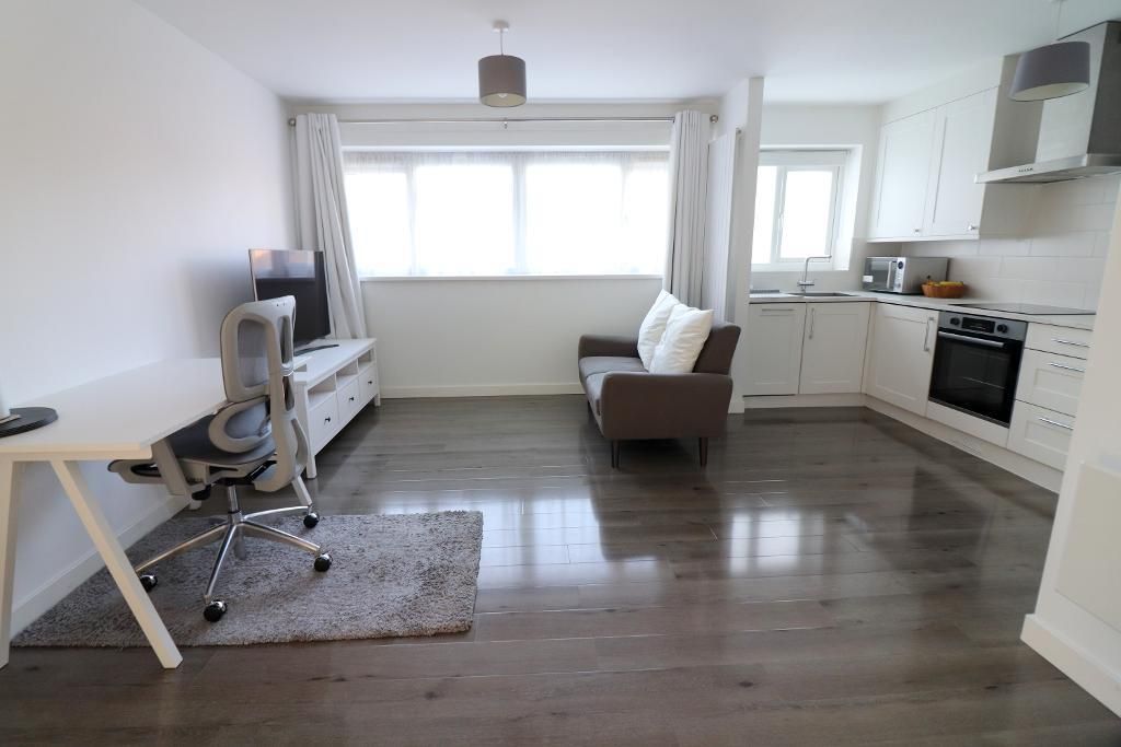 Property photo 2 of 9 Photo 2