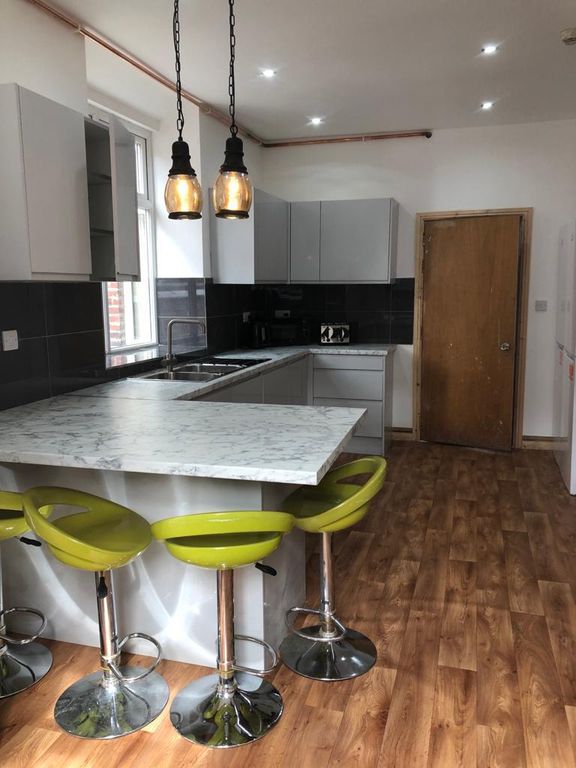 Property photo 1 of 16 Granville Road