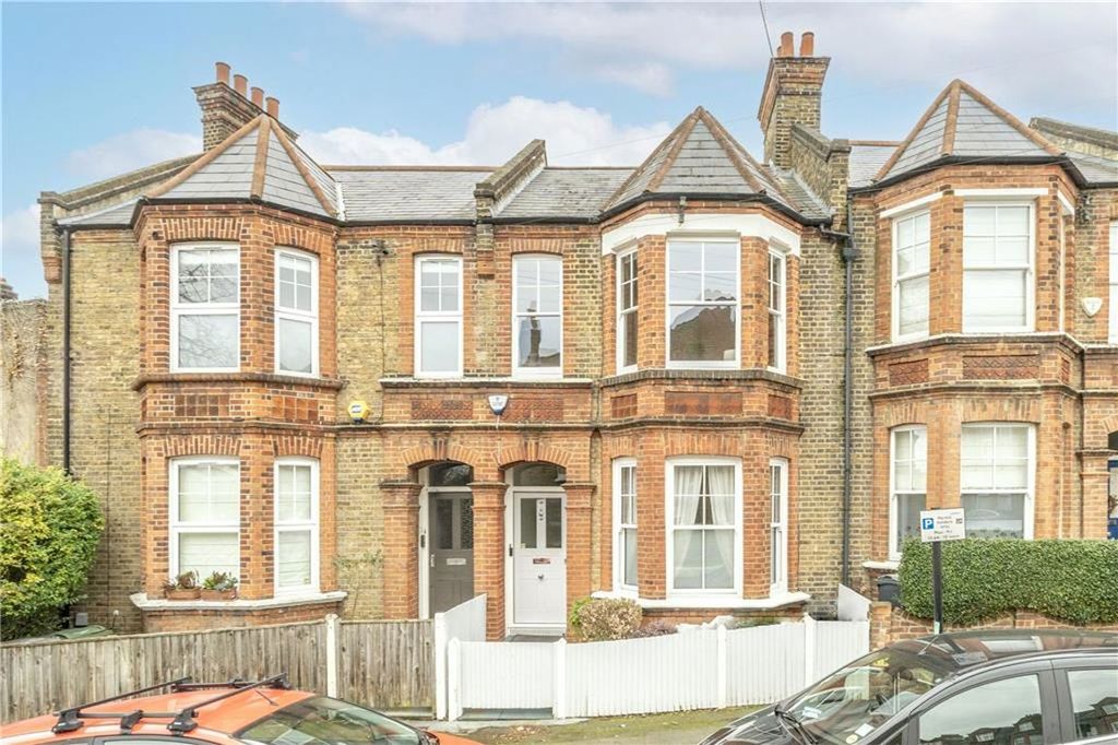 Property photo 1 of 7