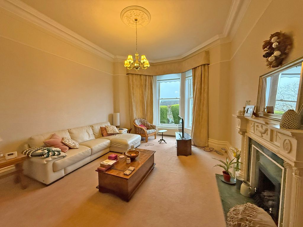 Additional image 4 of 3 bed flat for saleHall Park Close, Scalby YO13