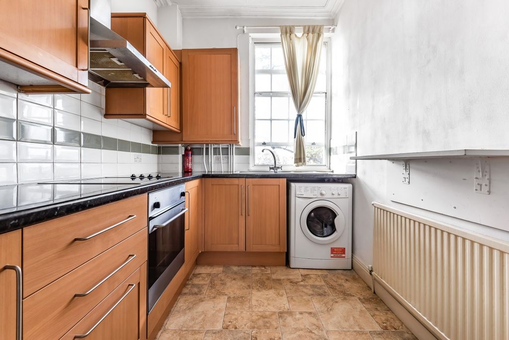Property photo 2 of 5 781740 (3)
