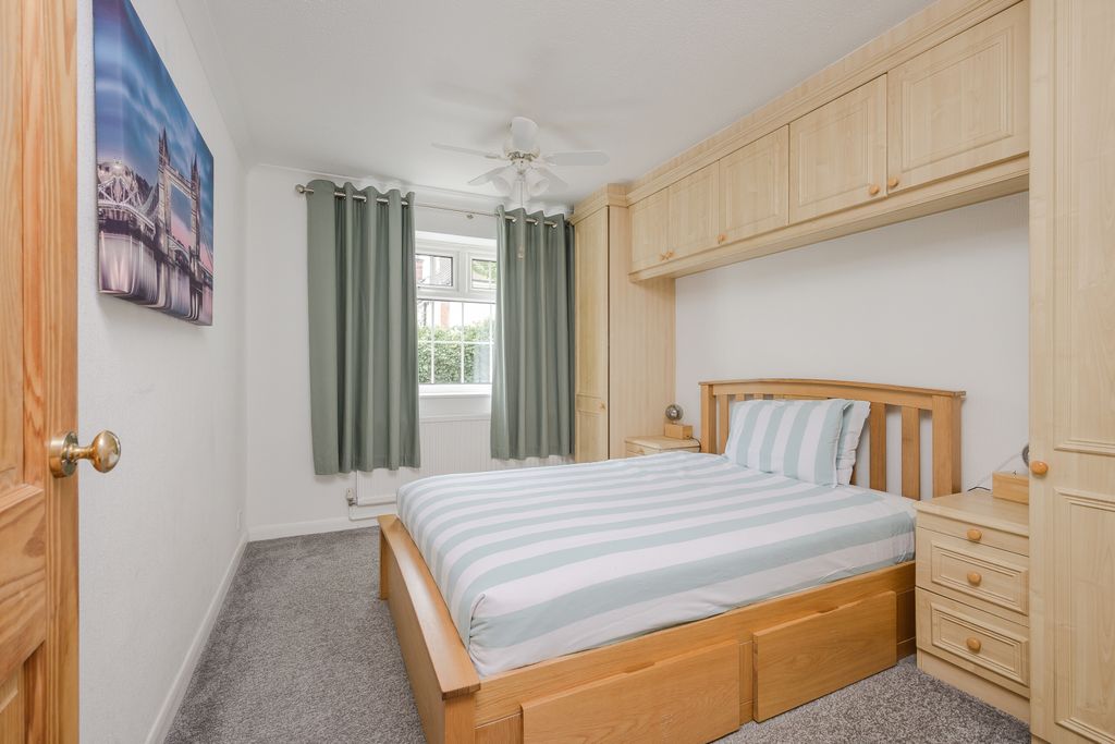 Property photo 2 of 21 Picture No. 04