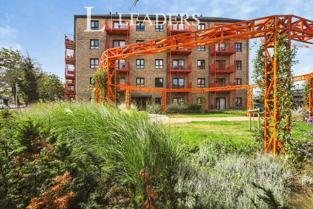 Property photo 1 of 12 Pbox-Img.Jpg