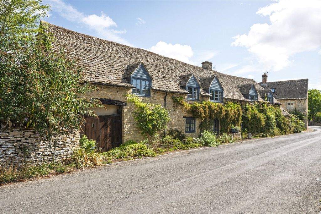 Property photo 1 of 25 Street View