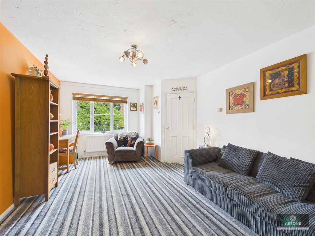 Property photo 2 of 11 Cam02067G0-Pr0251-Still003.Jpg