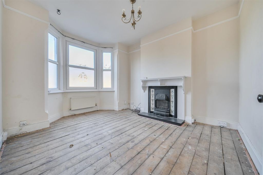 Property photo 2 of 15 1497001 (13).Jpg