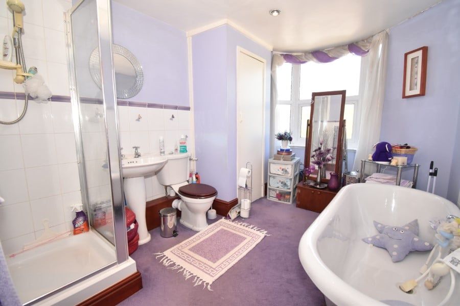 Property photo 3 of 10