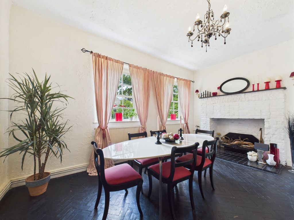Property photo 3 of 14 5148762