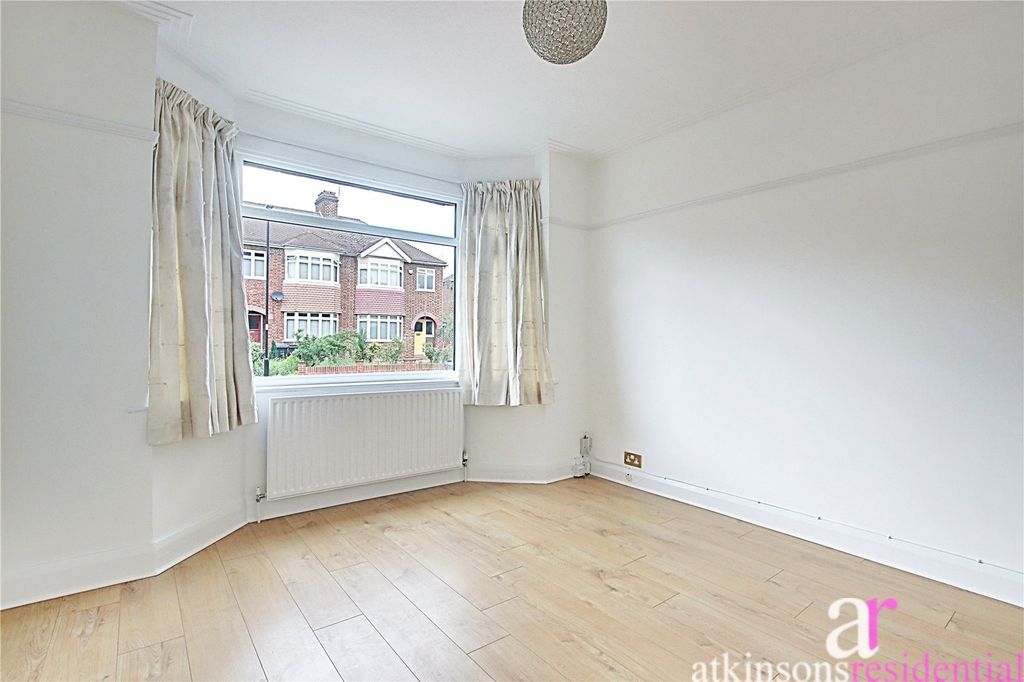 Property photo 2 of 21 Picture No. 42