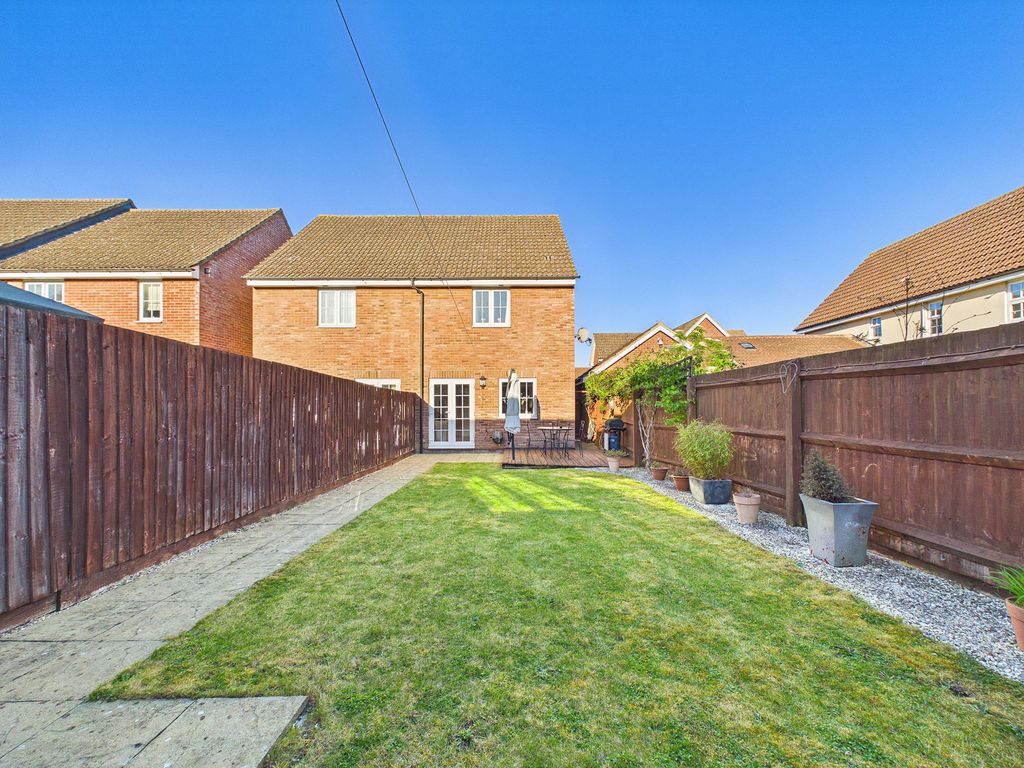 Property photo 2 of 19