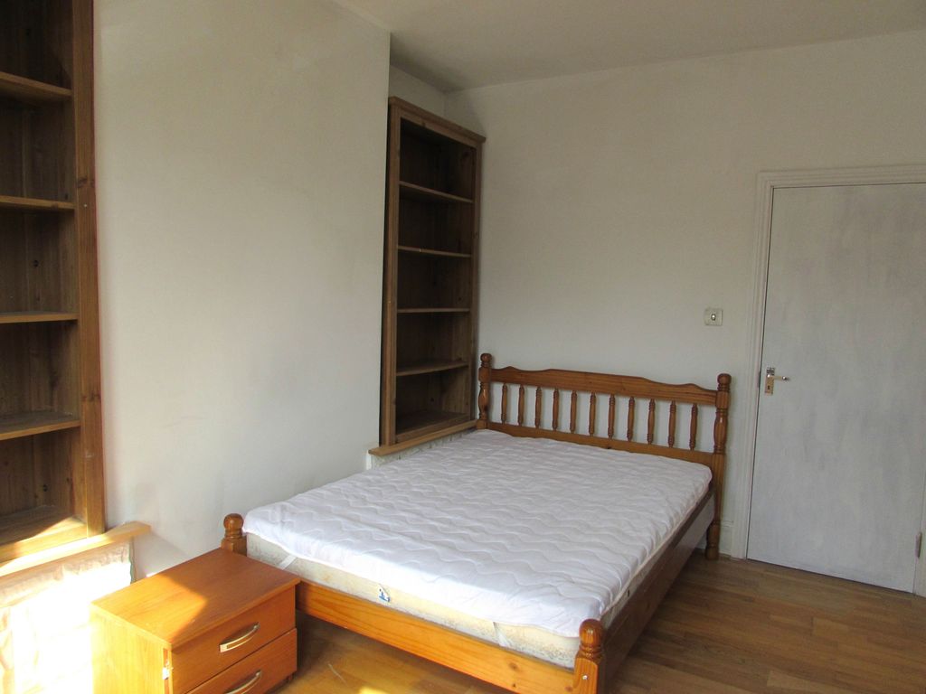 Property photo 3 of 9 Gallery