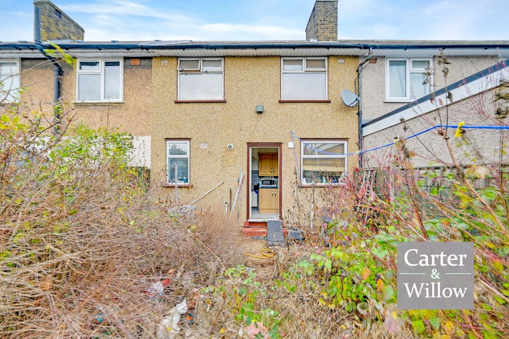 Property photo 2 of 7