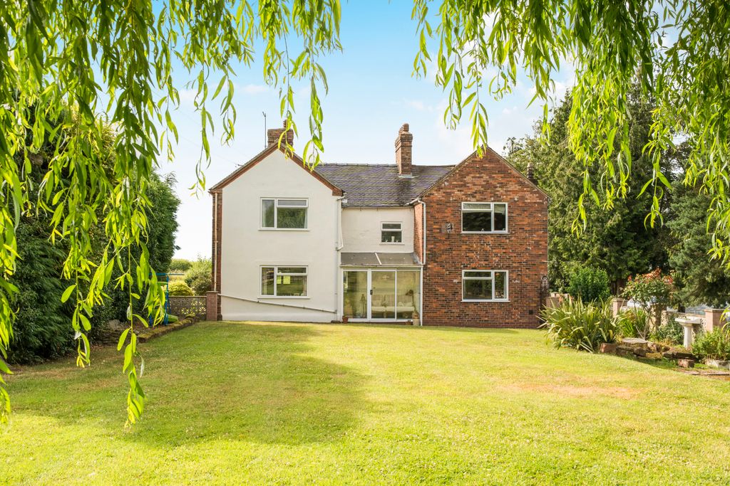Property photo 3 of 23 1-6A4469F4B0d63-1480346-17-6A442E8A72F6c-1