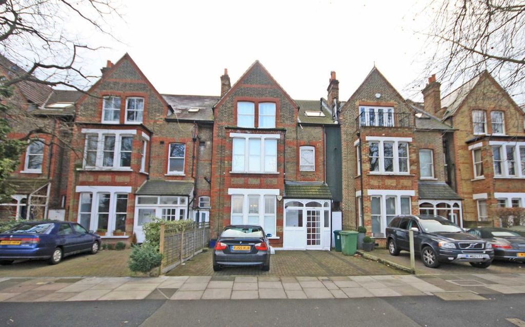 Property photo 1 of 6