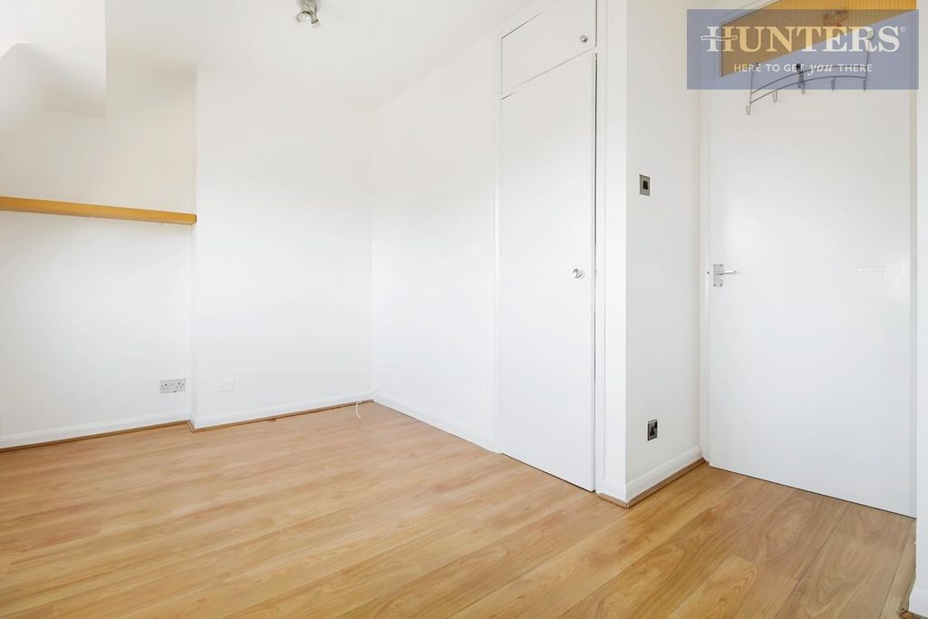 Property photo 2 of 12 d41Cb3E1-Vr1Yg21Lrei8Fqdxowv56G.Jpg