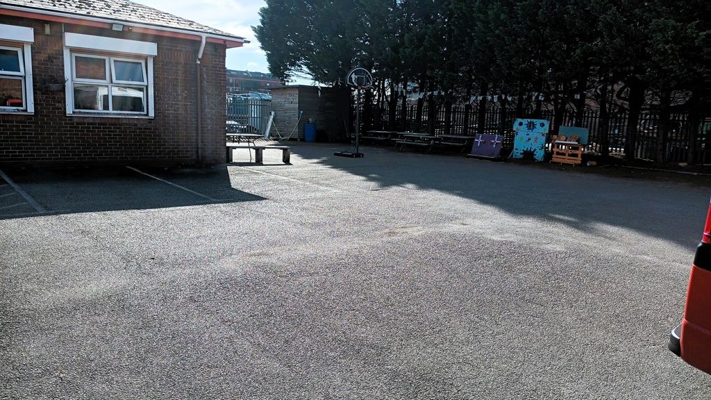 Property photo 2 of 6 Photo 10