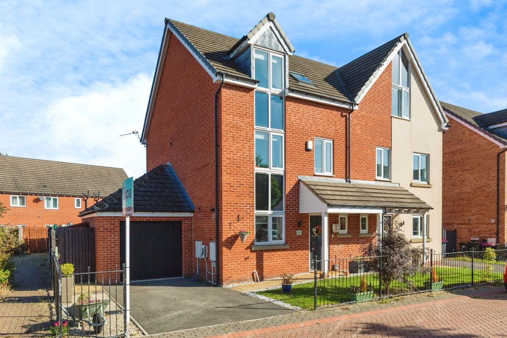 Property photo 1 of 22 2A8A2029-2-1034