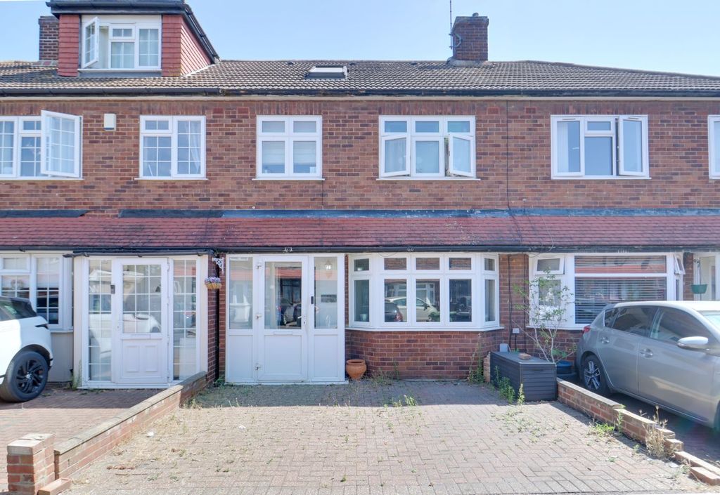 Property photo 1 of 18