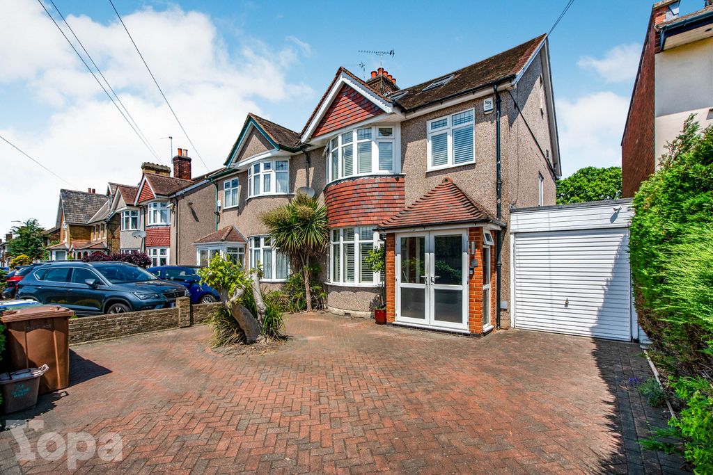 Property photo 1 of 28 Photo #1