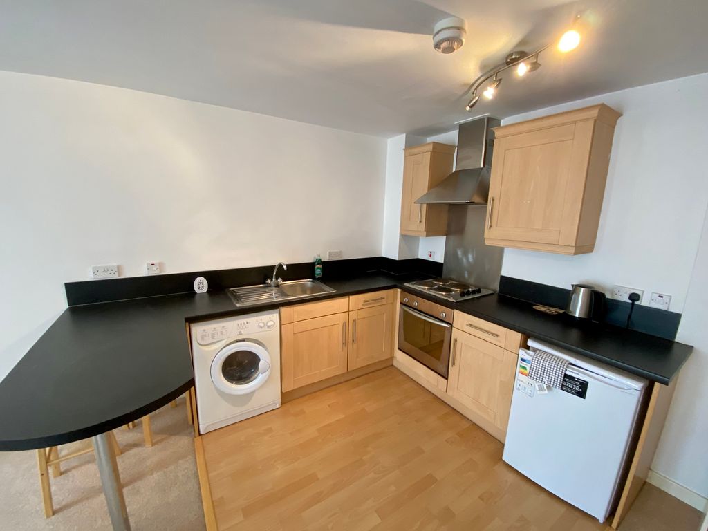 Property photo 1 of 5