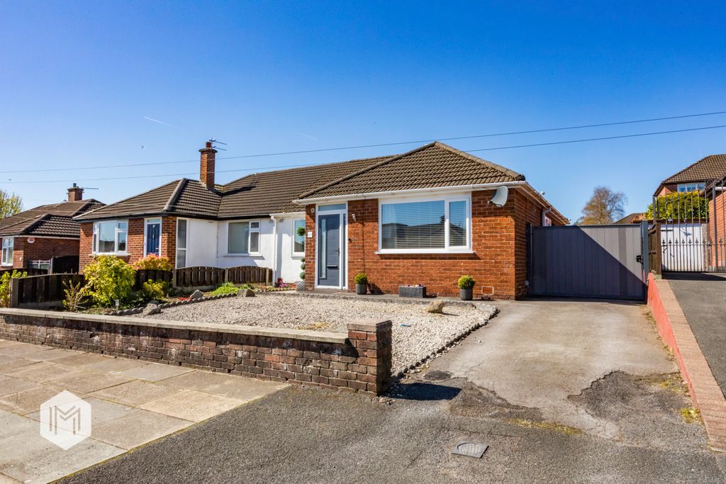 Property photo 1 of 25 Picture No. 15