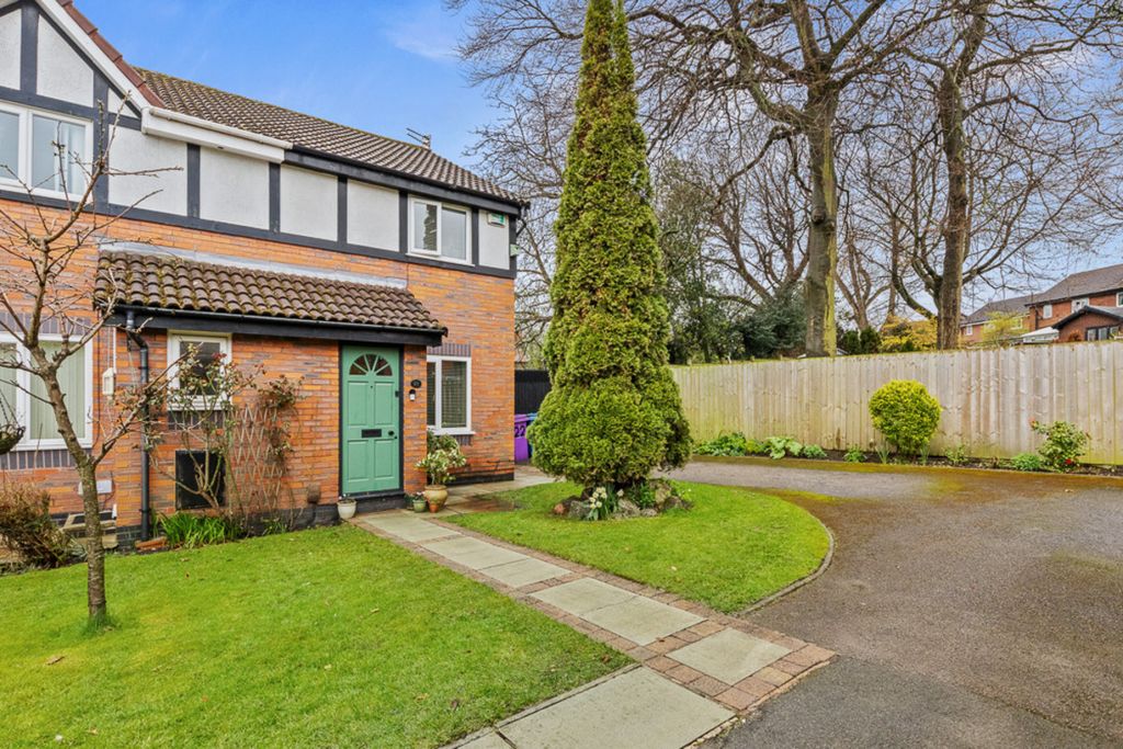 Property photo 1 of 28