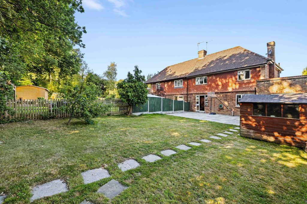 Property photo 1 of 14 Garden